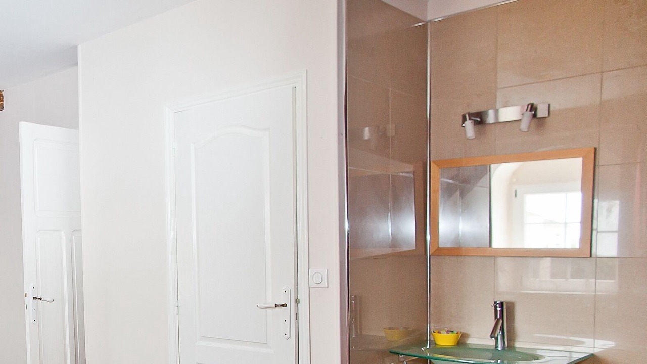 Photo of Bathroom in Vitry-le-Francois