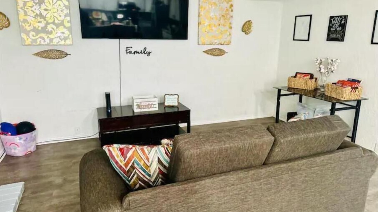 Photo of Livingroom in Lawton