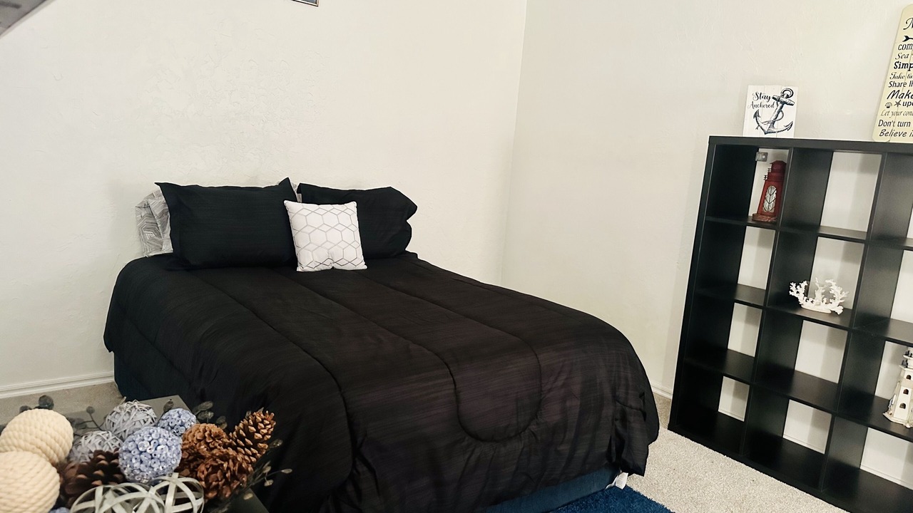 Photo of Bedroom in Lawton
