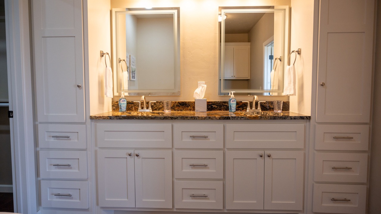 Photo of Bathroom in Perry
