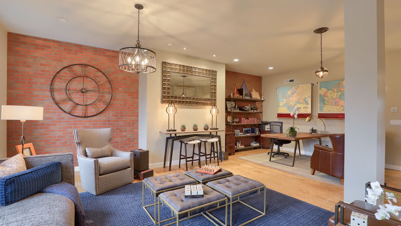 Photo of Livingroom in Lancaster