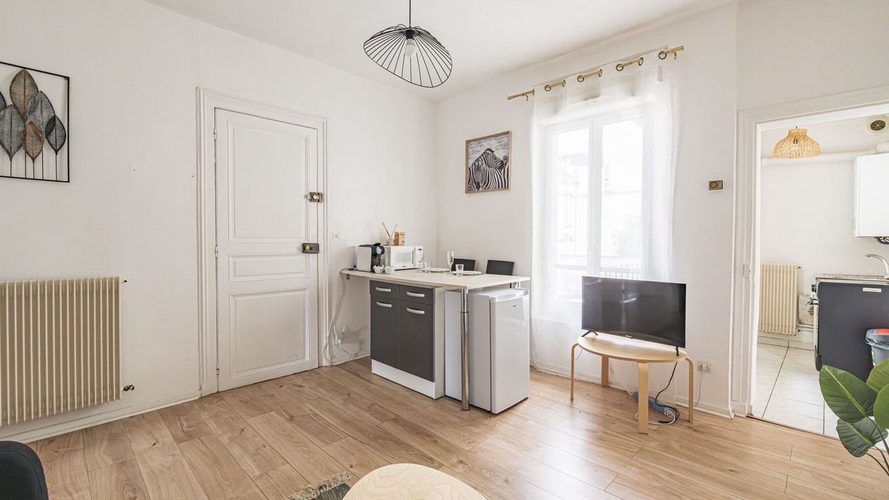 Photo of Others in Courlancy