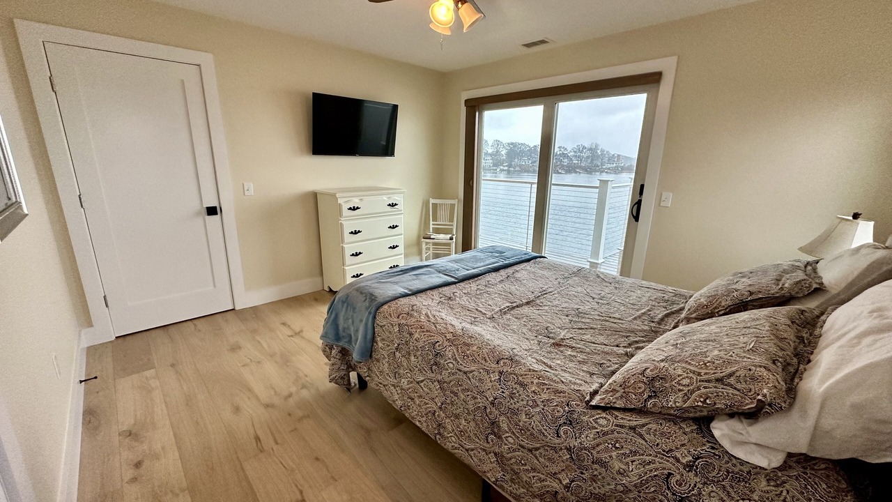 Photo of Others in Narragansett