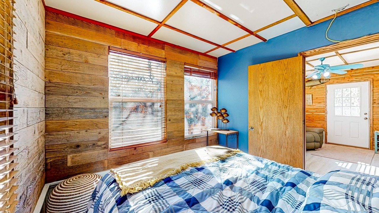Photo of Bedroom in Eagle Rock