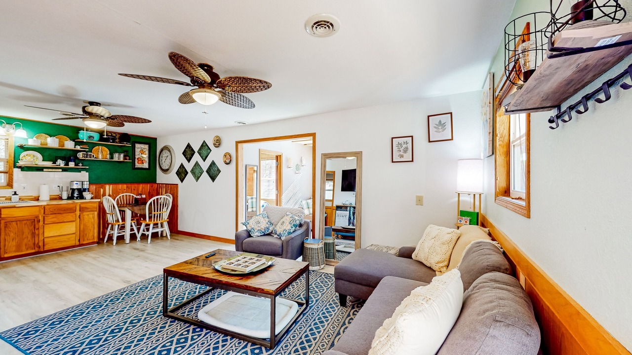 Photo of Livingroom in Eagle Rock