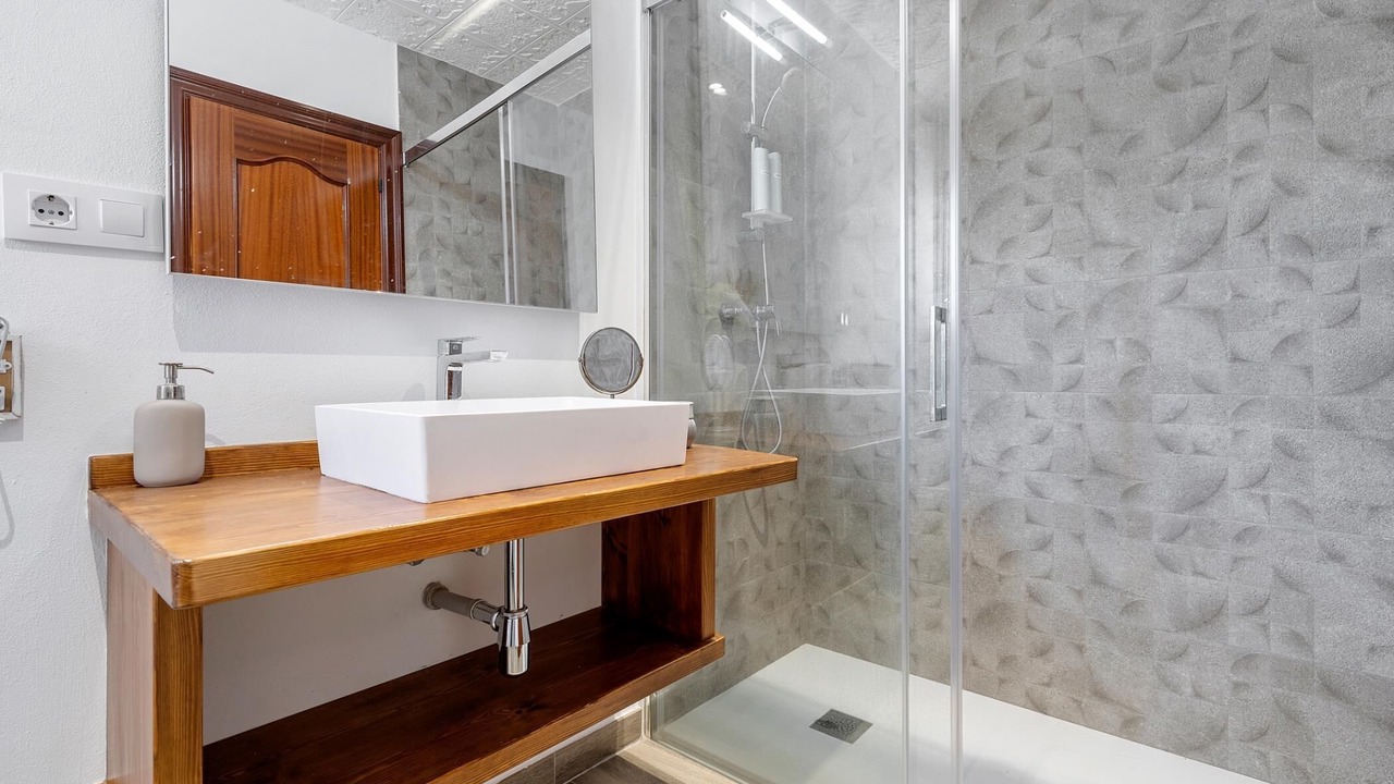 Photo of Bathroom in Llagostera