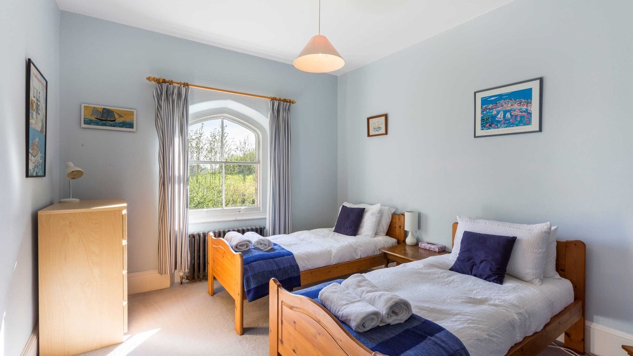 Photo of Others in Oldbury-on-Severn