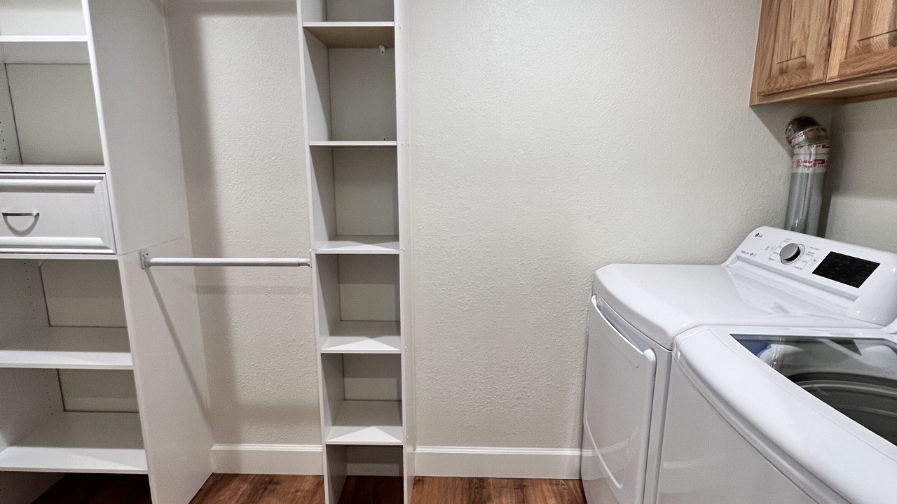 Photo of Others in Altamont