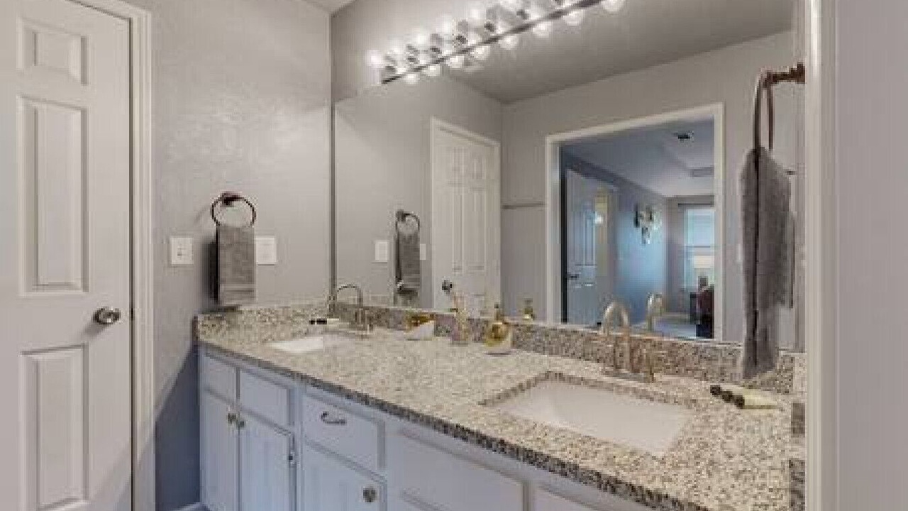 Photo of Bathroom in Euless