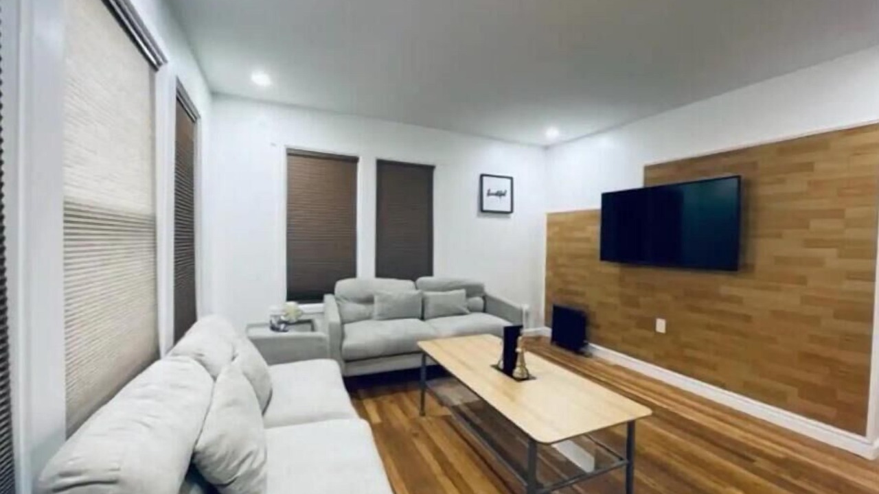 Photo of Livingroom in South Providence