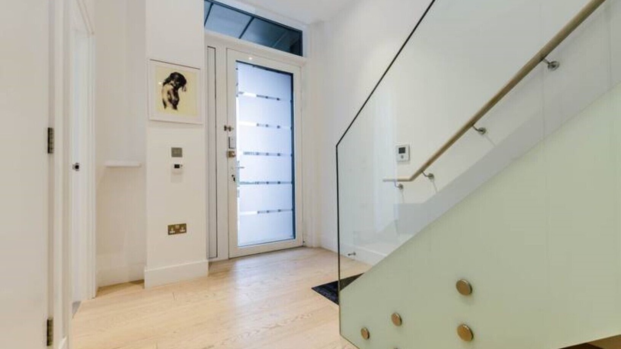 Photo of Others in Sands End