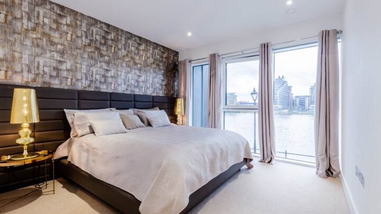 Photo of Bedroom in Sands End