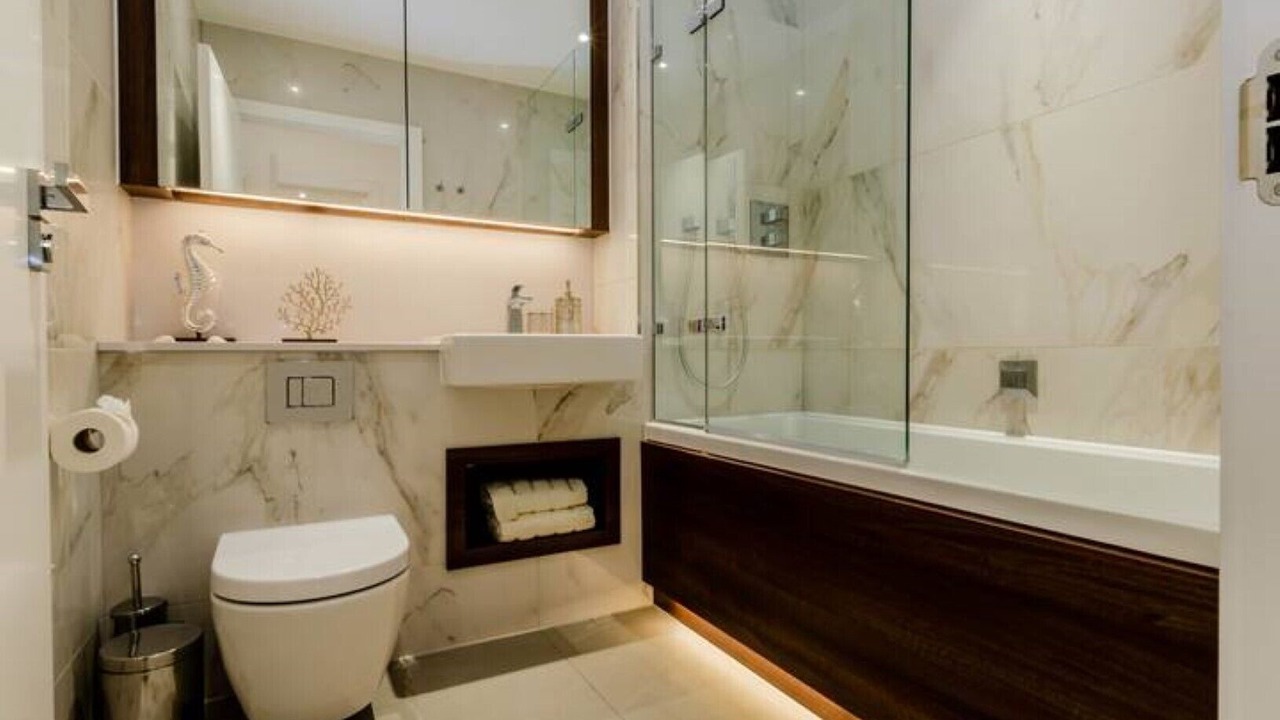Photo of Bathroom in Sands End