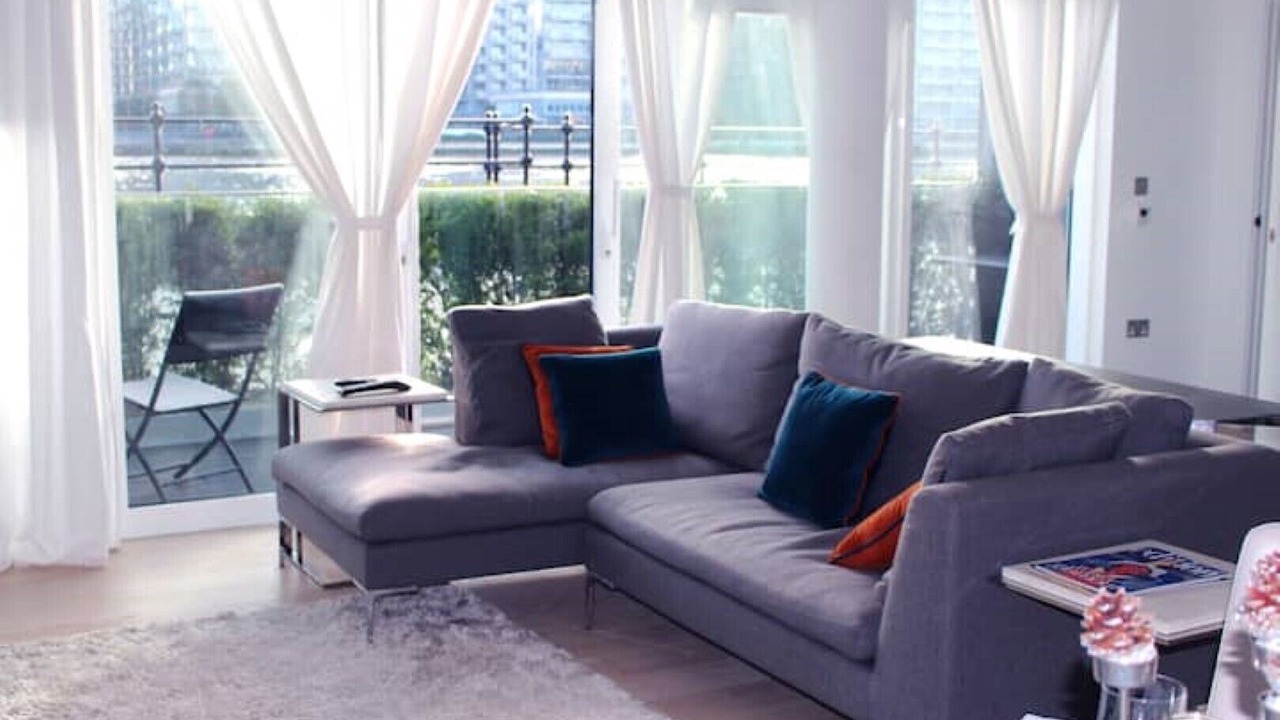 Photo of Livingroom in Sands End