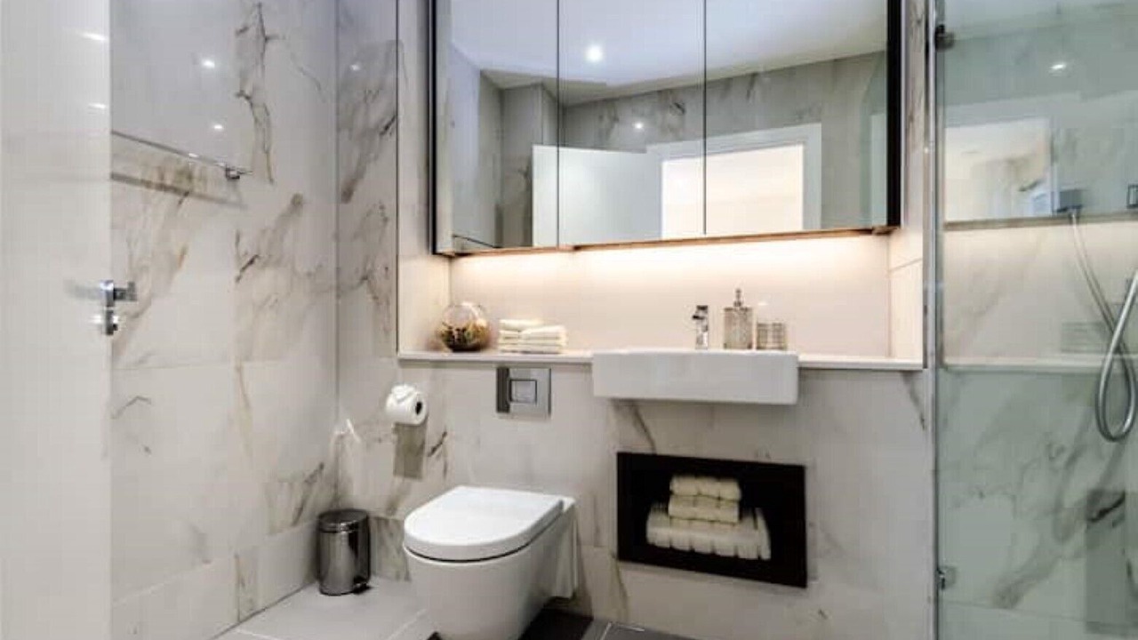 Photo of Bathroom in Sands End