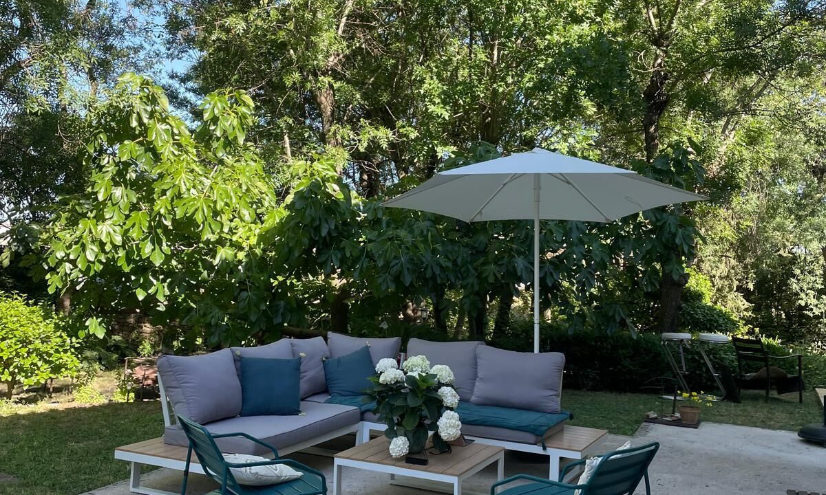 Photo of Patio Balcony in Jonquieres