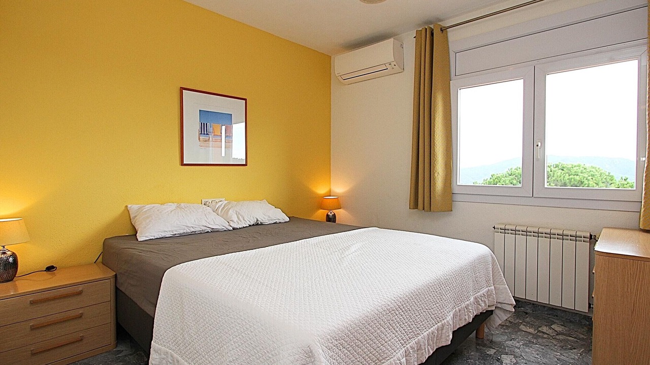 Photo of Bedroom in Lloret de Mar