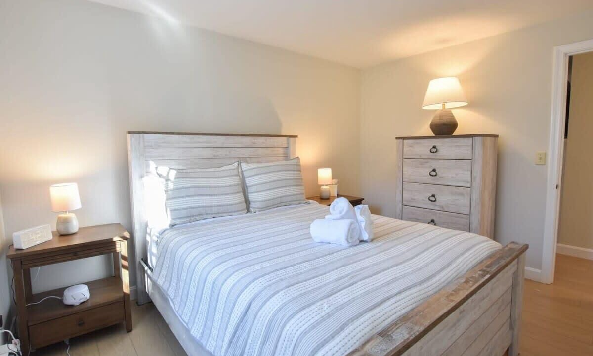 Photo of Bedroom in East Dennis