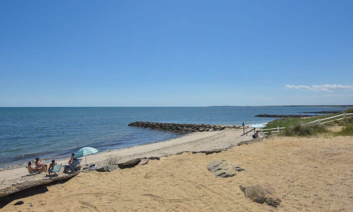 Photo of Others in East Dennis