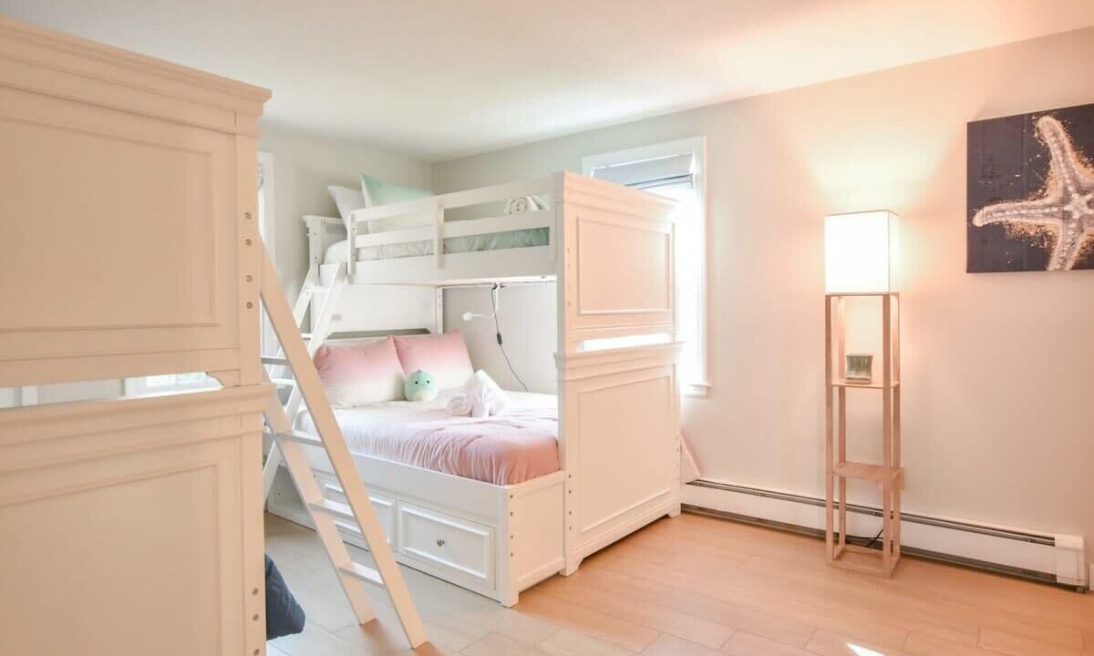 Photo of Bedroom in East Dennis