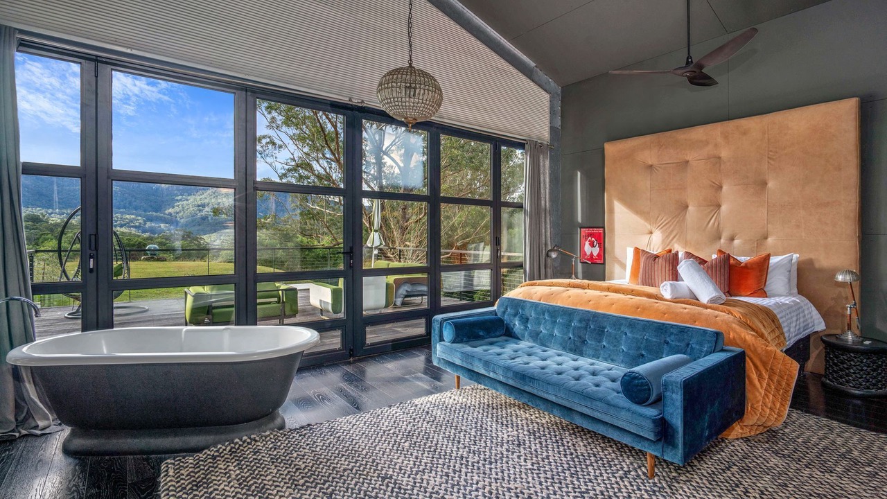 Photo of Others in Barrengarry