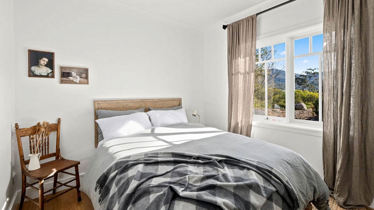 Photo of Bedroom in Barrengarry