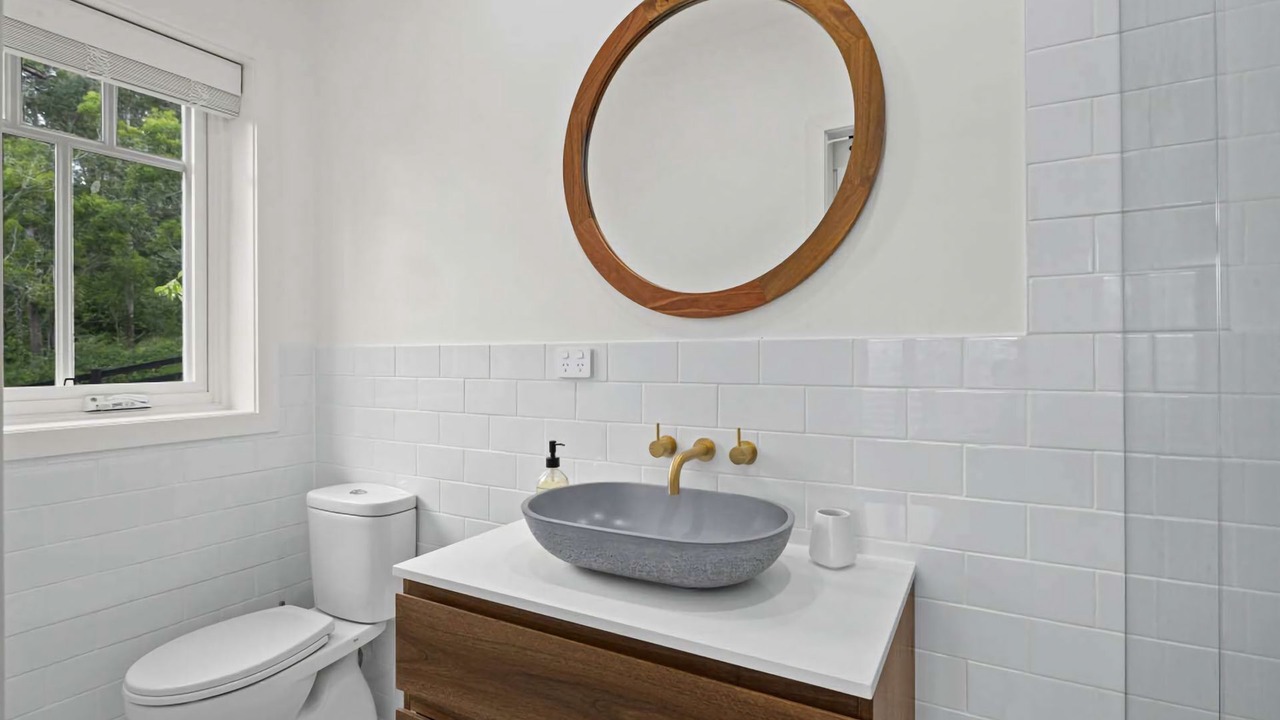 Photo of Bathroom in Barrengarry