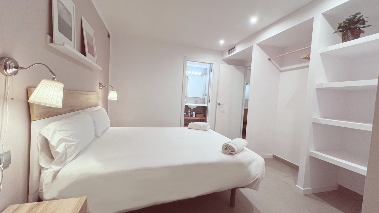 Photo of Bedroom in El Poble-sec