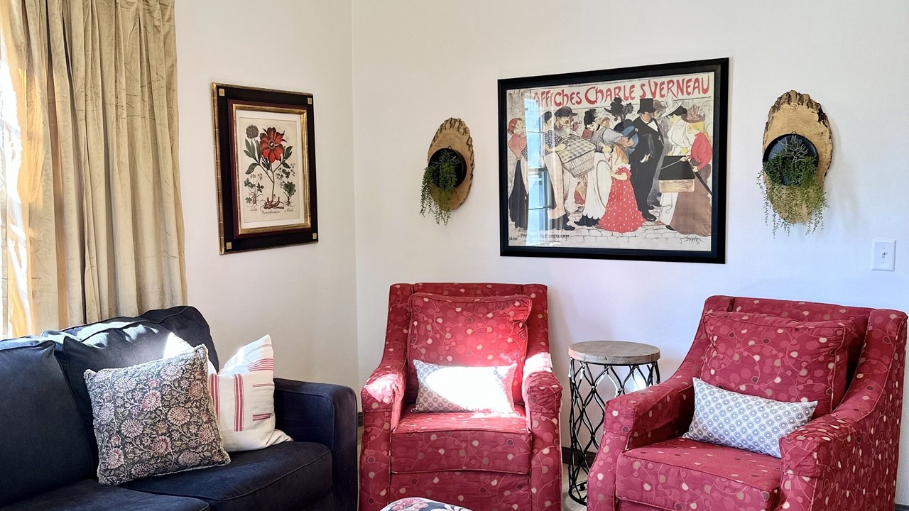 Photo of Livingroom in Oskaloosa