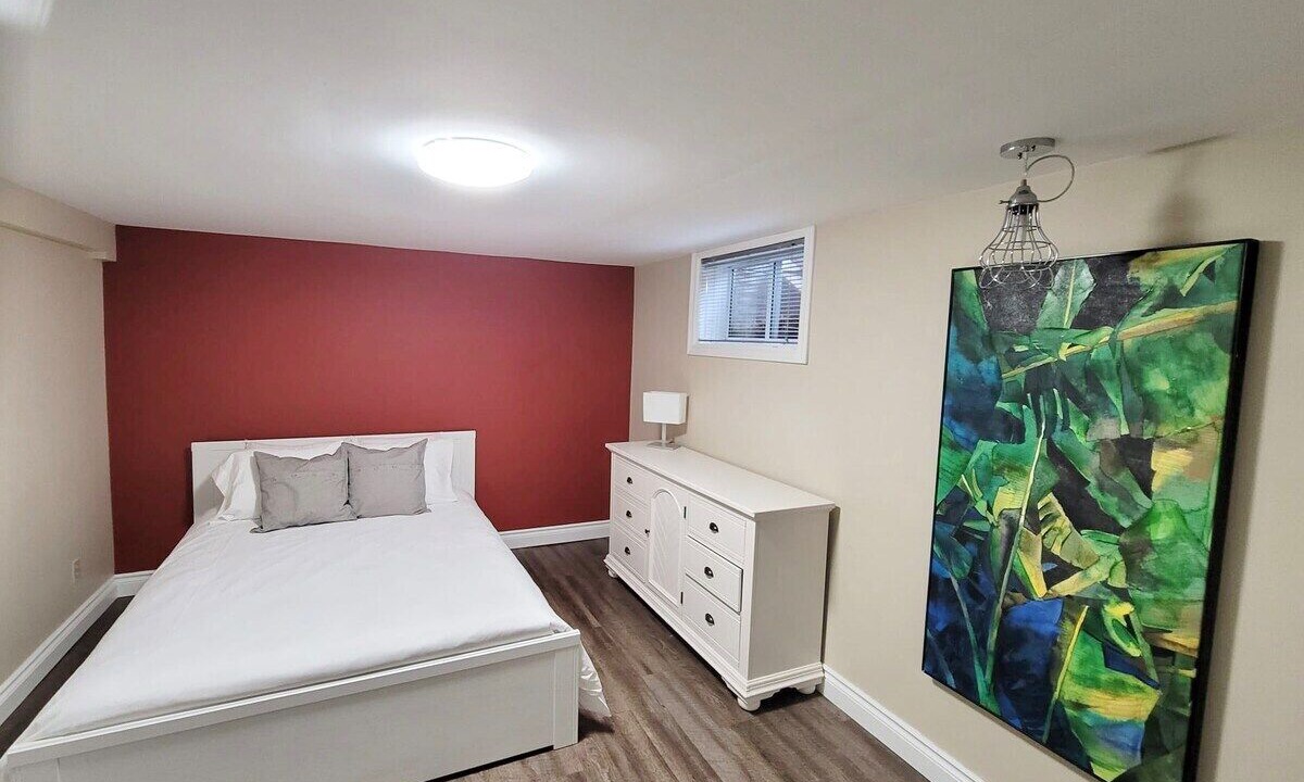 Photo of Bedroom in Oro-Medonte