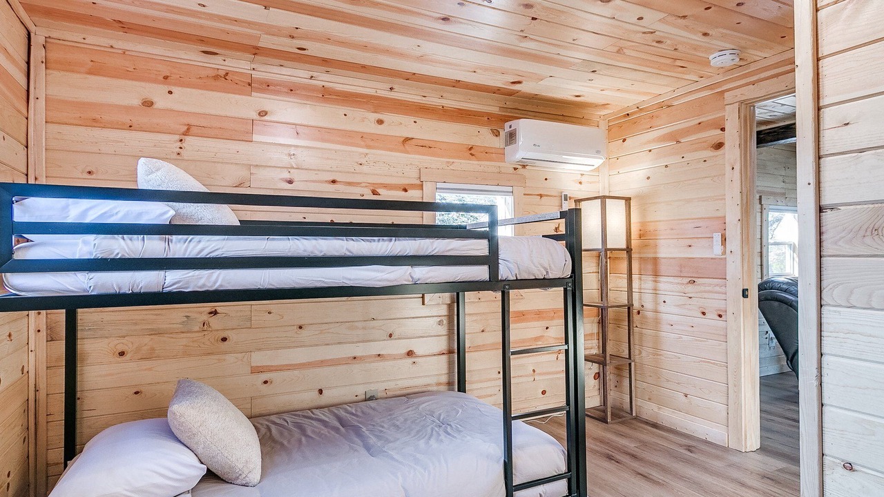Photo of Bedroom in Oklahoma County