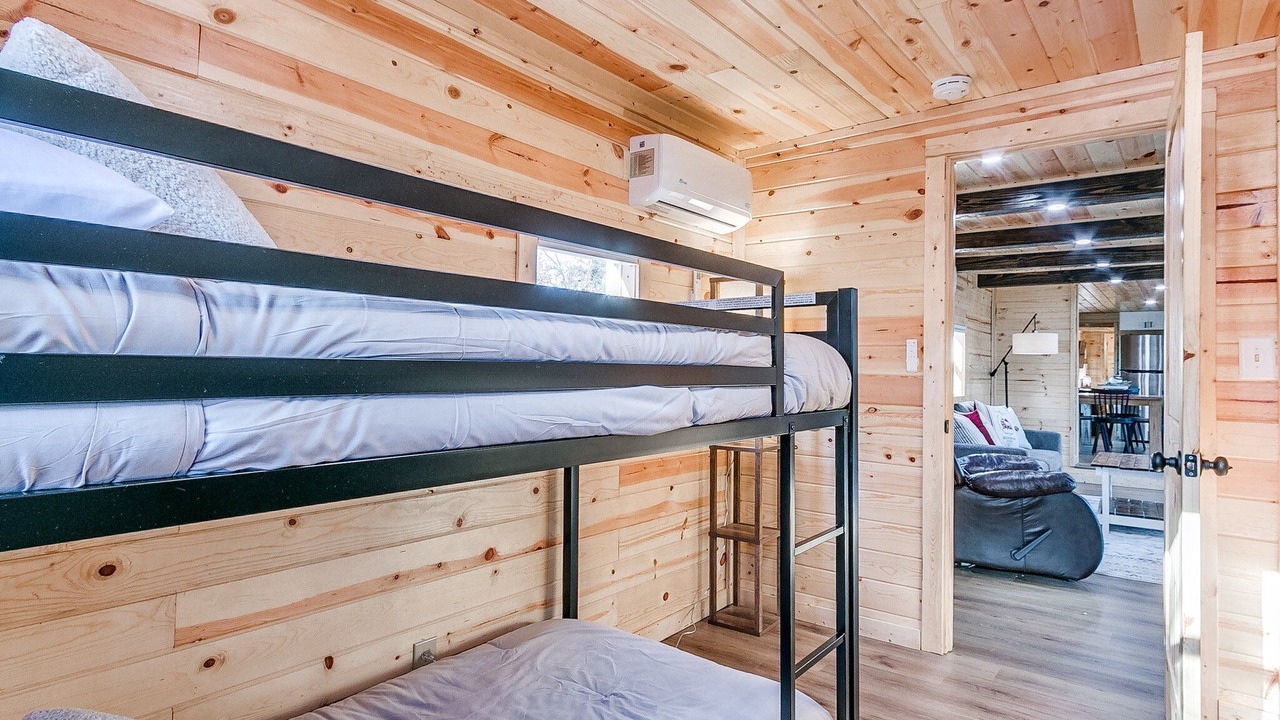Photo of Bedroom in Oklahoma County