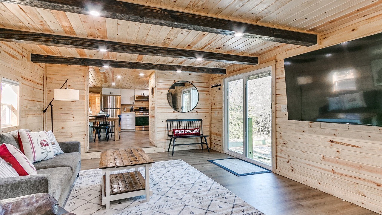 Photo of Livingroom in Oklahoma County