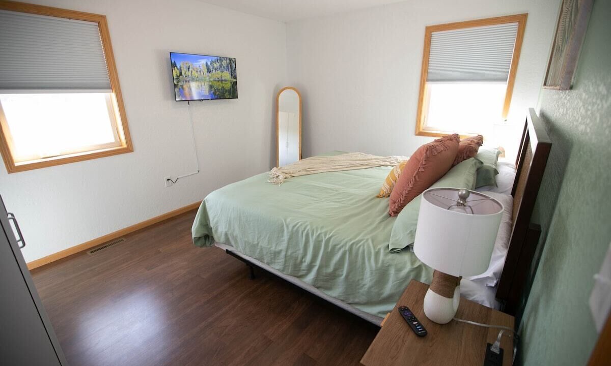 Photo of Bedroom in Decorah