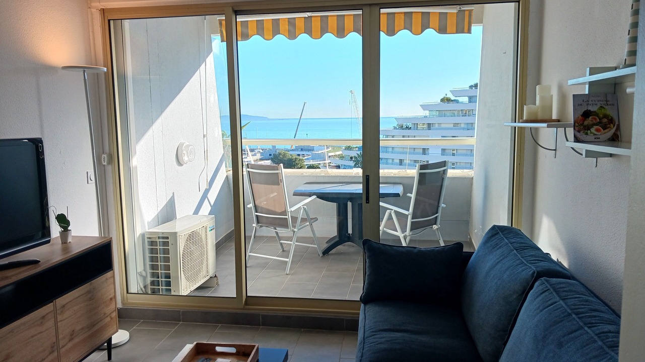 Photo of Livingroom in Villeneuve Loubet Beach