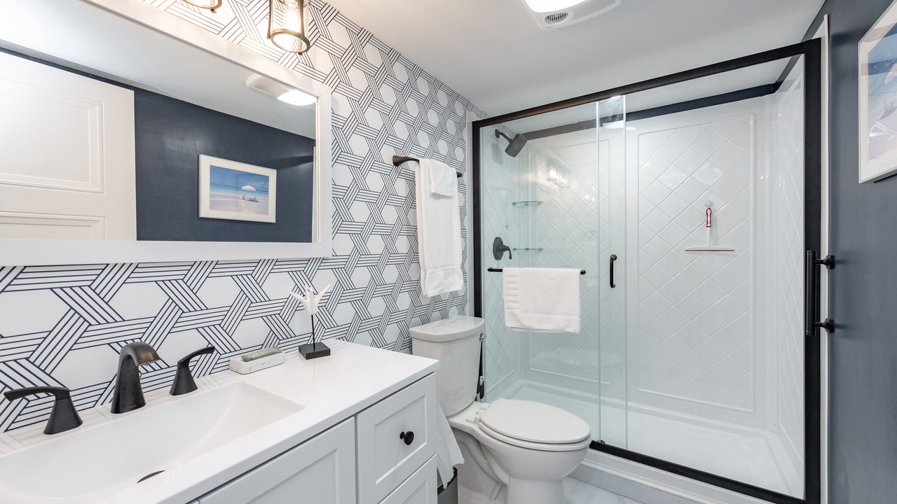 Photo of Bathroom in Mountainside