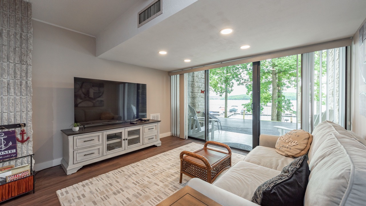 Photo of Livingroom in Mountainside
