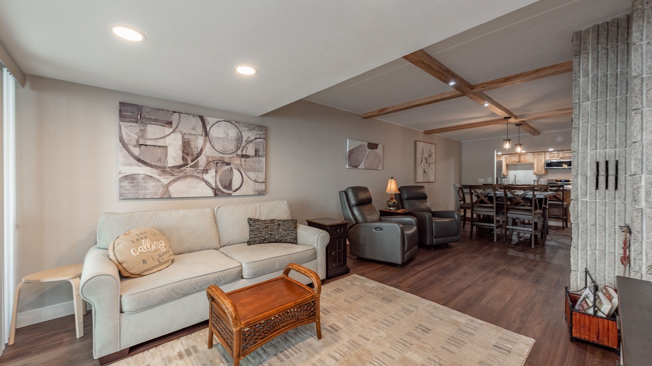 Photo of Livingroom in Mountainside