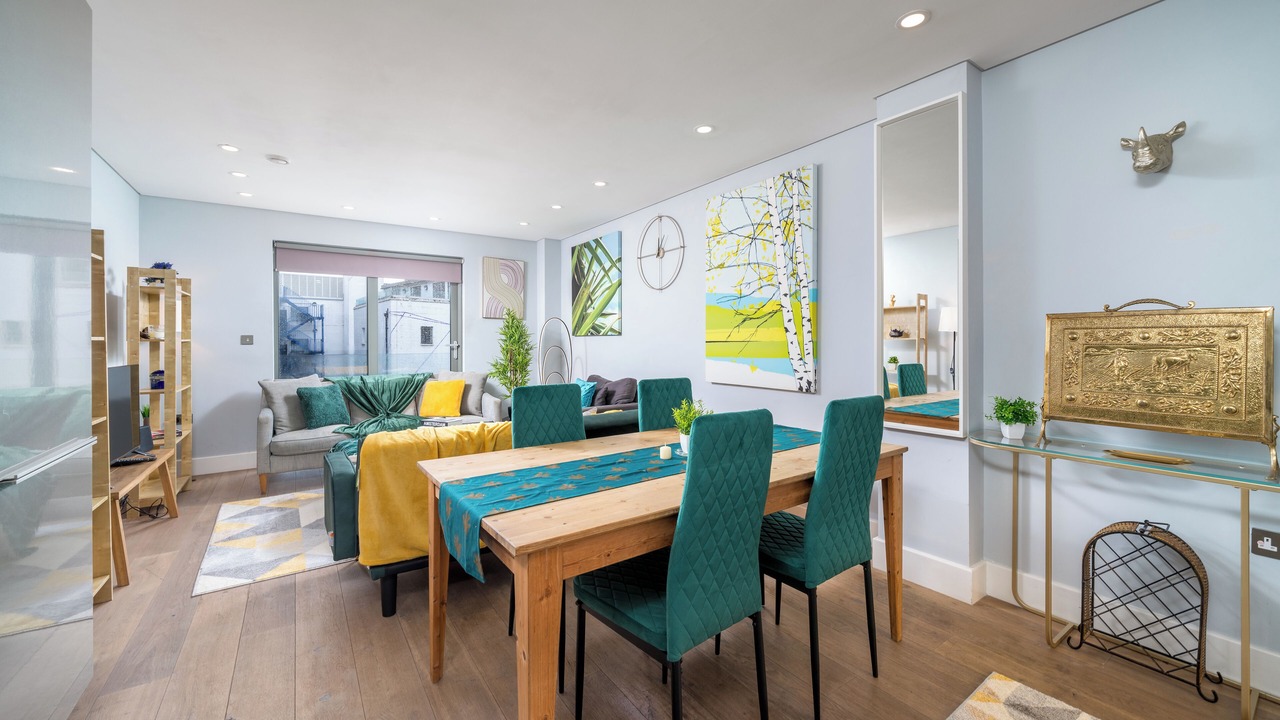 Photo of Others in Dalgarno