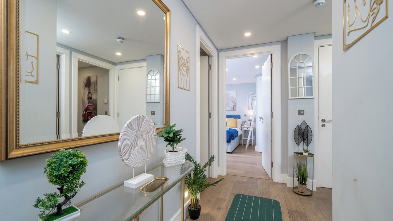 Photo of Others in Dalgarno