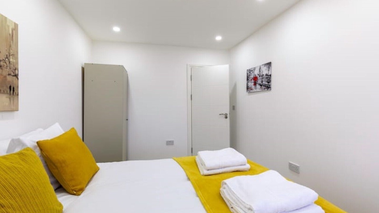 Photo of Bedroom in Hobbayne