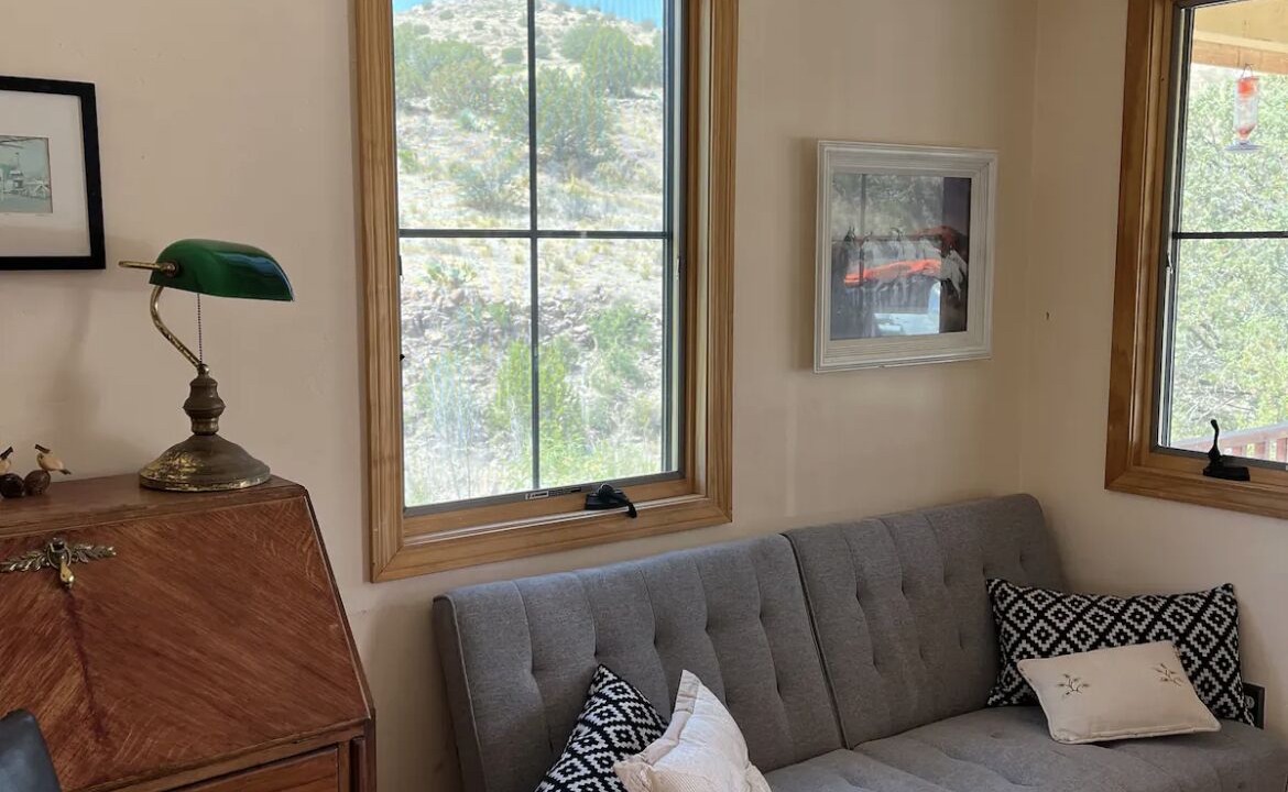 Photo of Livingroom in Mule Creek