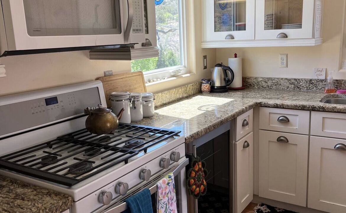 Photo of Kitchen in Mule Creek