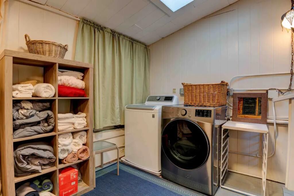 Photo of Others in Lochmere