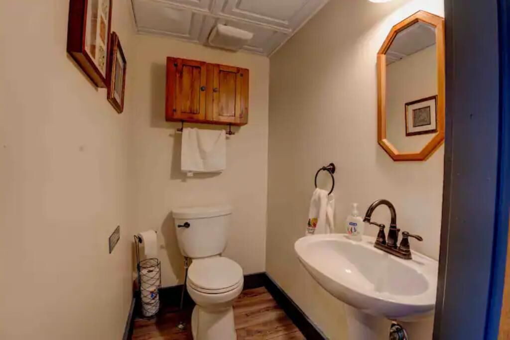 Photo of Bathroom in Lochmere
