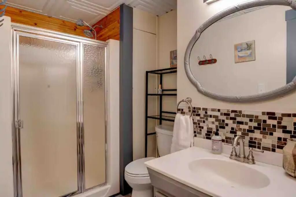 Photo of Bathroom in Lochmere