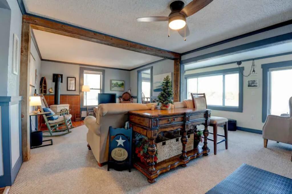 Photo of Livingroom in Lochmere