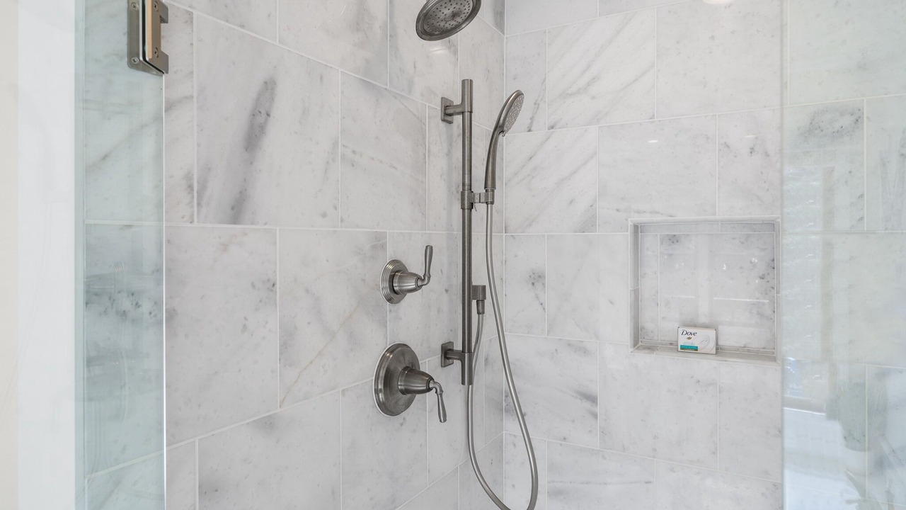 Photo of Bathroom in Aska
