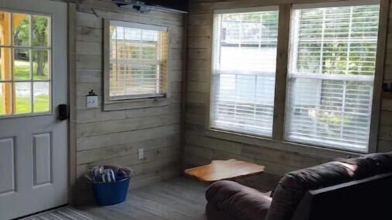 Photo of Livingroom in Omaha