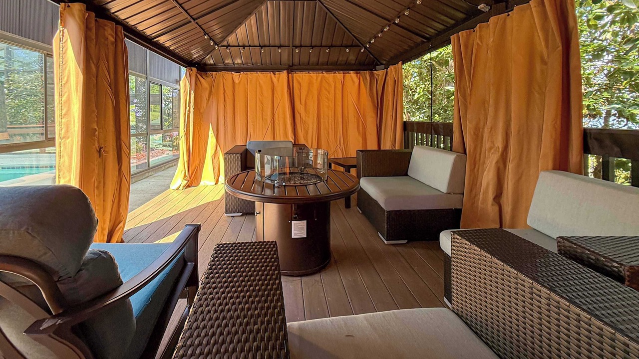 Photo of Patio Balcony in Adelma Beach